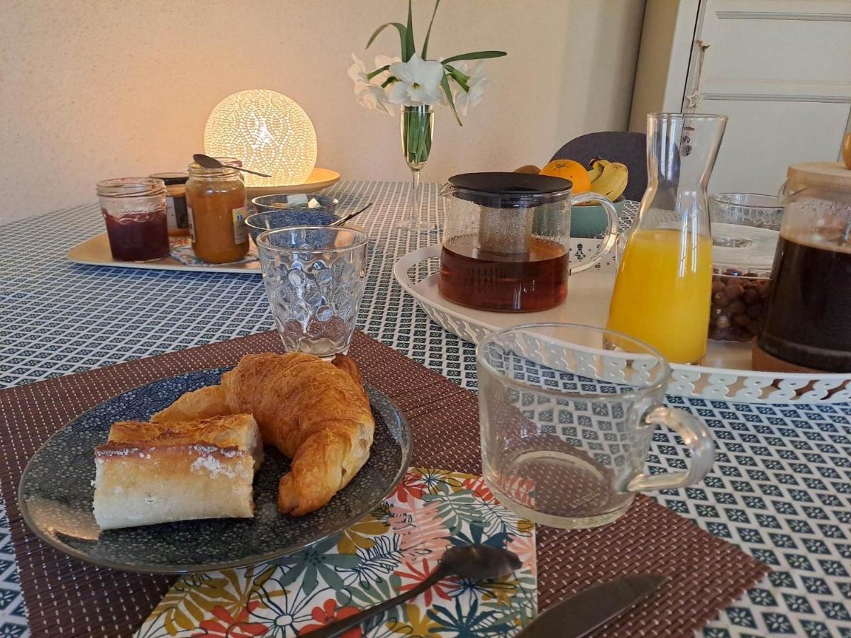 B&B Cote Loire Les Rosiers Extérieur photo